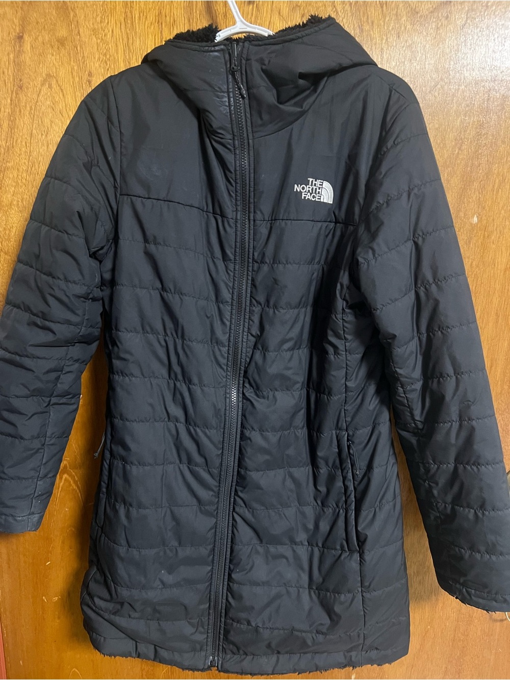 North Face Women’s Mossbud Reversible black Parka - Med